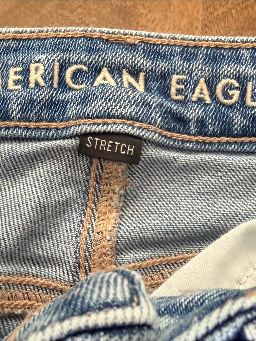American Eagle Outfitters Light Blue Distressed Boyfriend Jeans - Picture 2 of 4